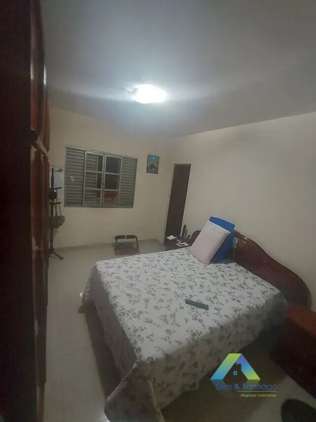 Sobrado à venda com 4 quartos, 309m² - Foto 4