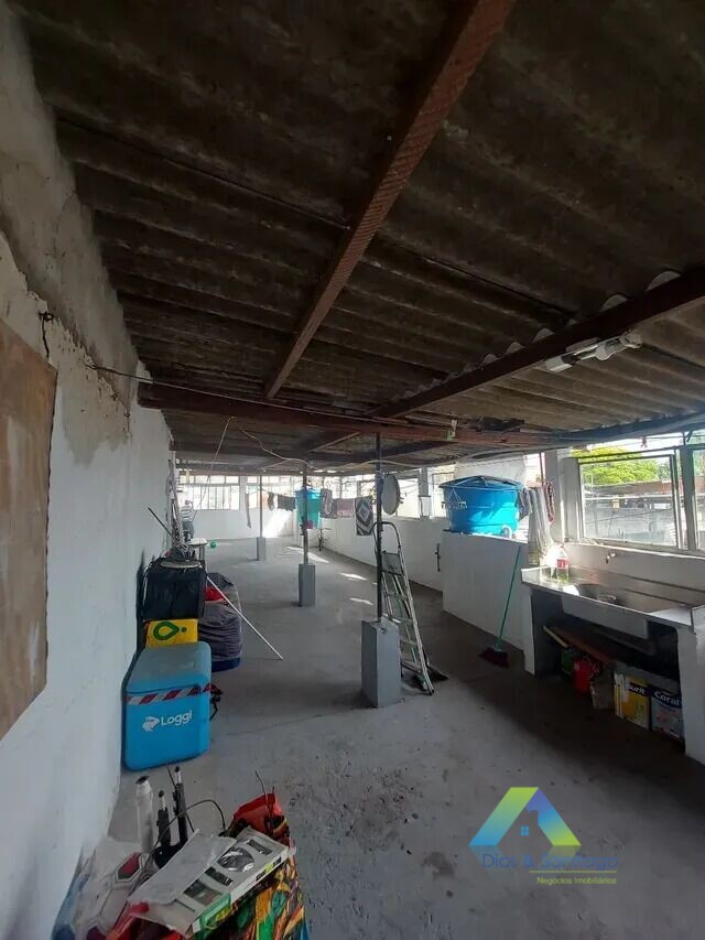 Sobrado à venda com 4 quartos, 309m² - Foto 12