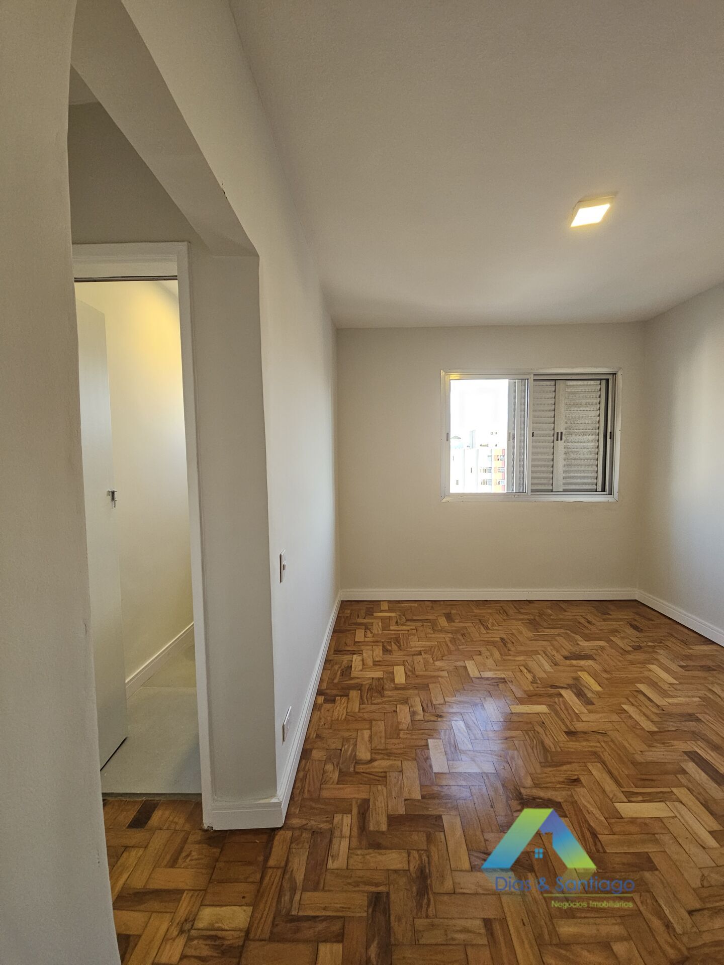 Apartamento à venda com 3 quartos, 103m² - Foto 13