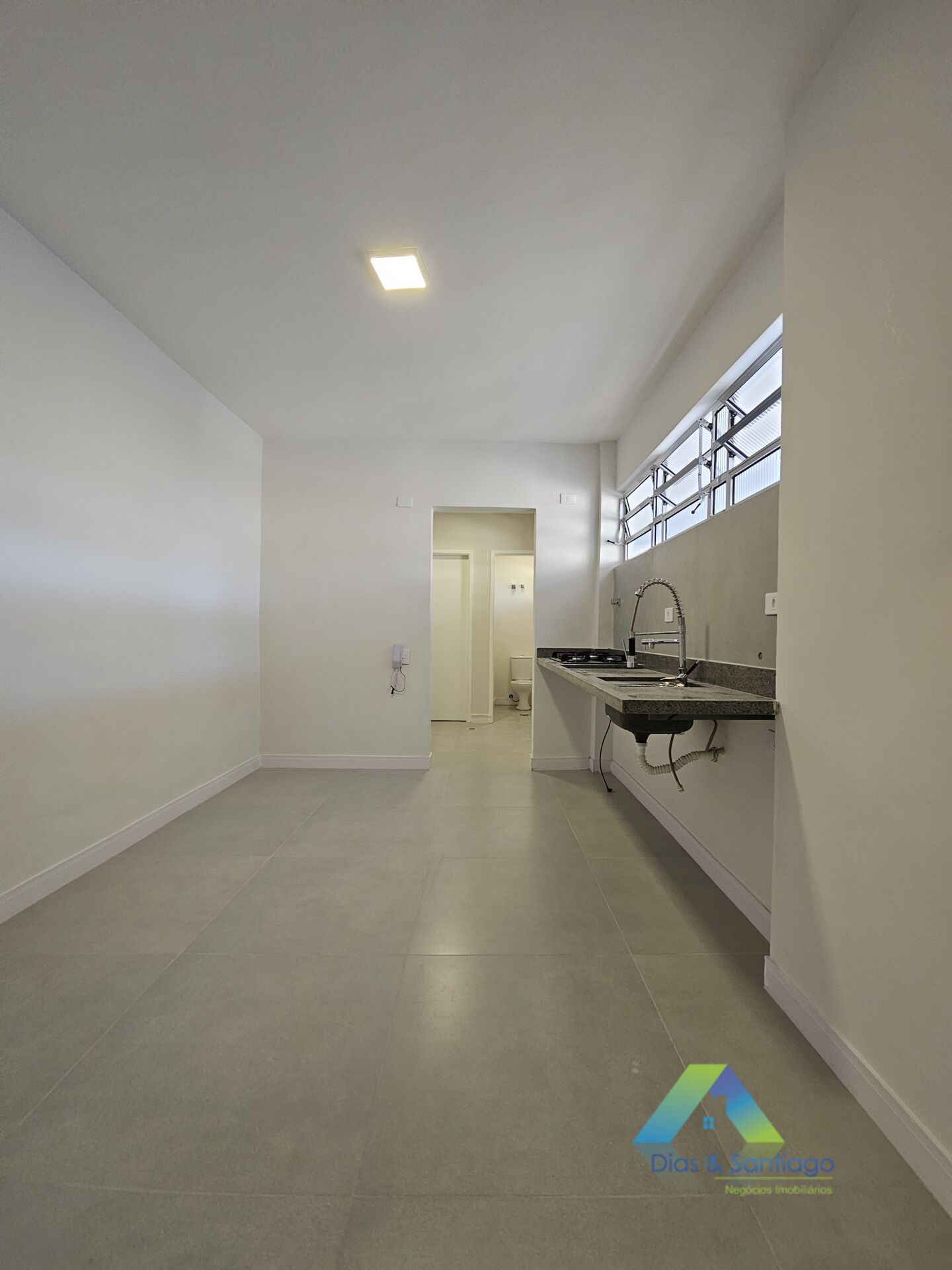 Apartamento à venda com 3 quartos, 103m² - Foto 4