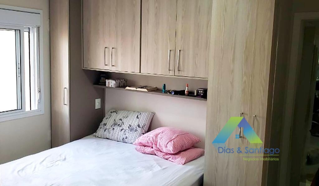 Apartamento à venda com 2 quartos, 68m² - Foto 5