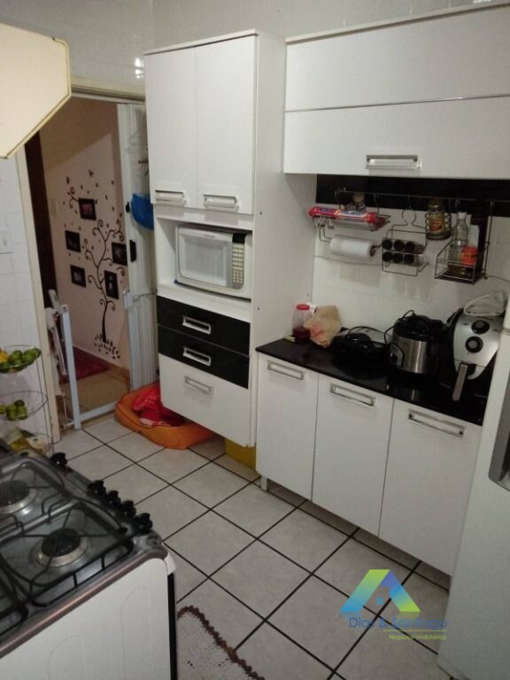 Apartamento à venda com 3 quartos, 59m² - Foto 2