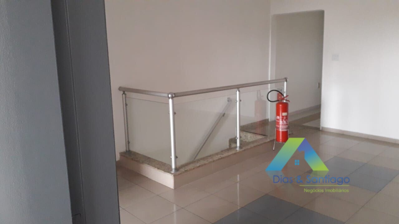 Conjunto Comercial-Sala para alugar com 1 quarto, 150m² - Foto 1