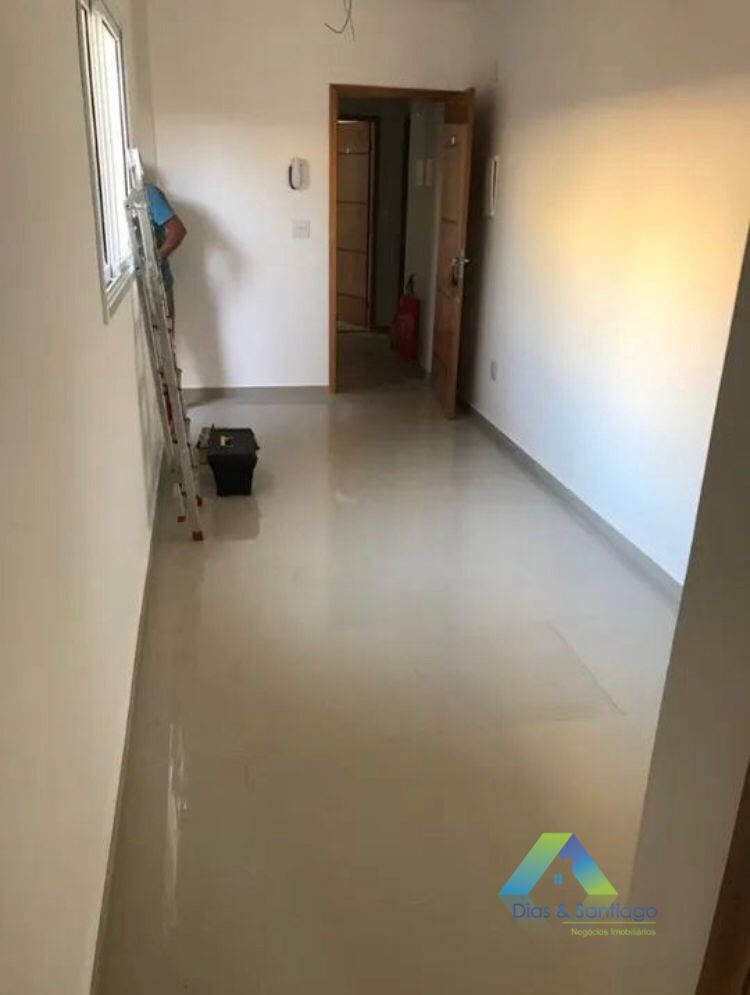 Apartamento à venda com 2 quartos, 44m² - Foto 1