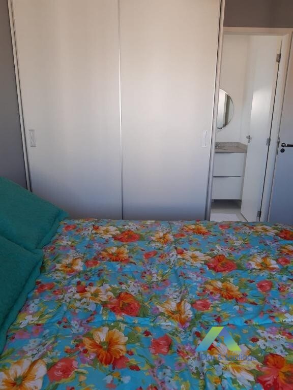 Apartamento à venda com 2 quartos, 64m² - Foto 9