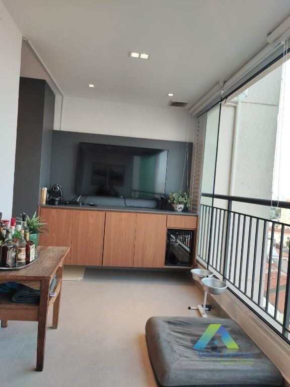 Apartamento à venda com 2 quartos, 60m² - Foto 17