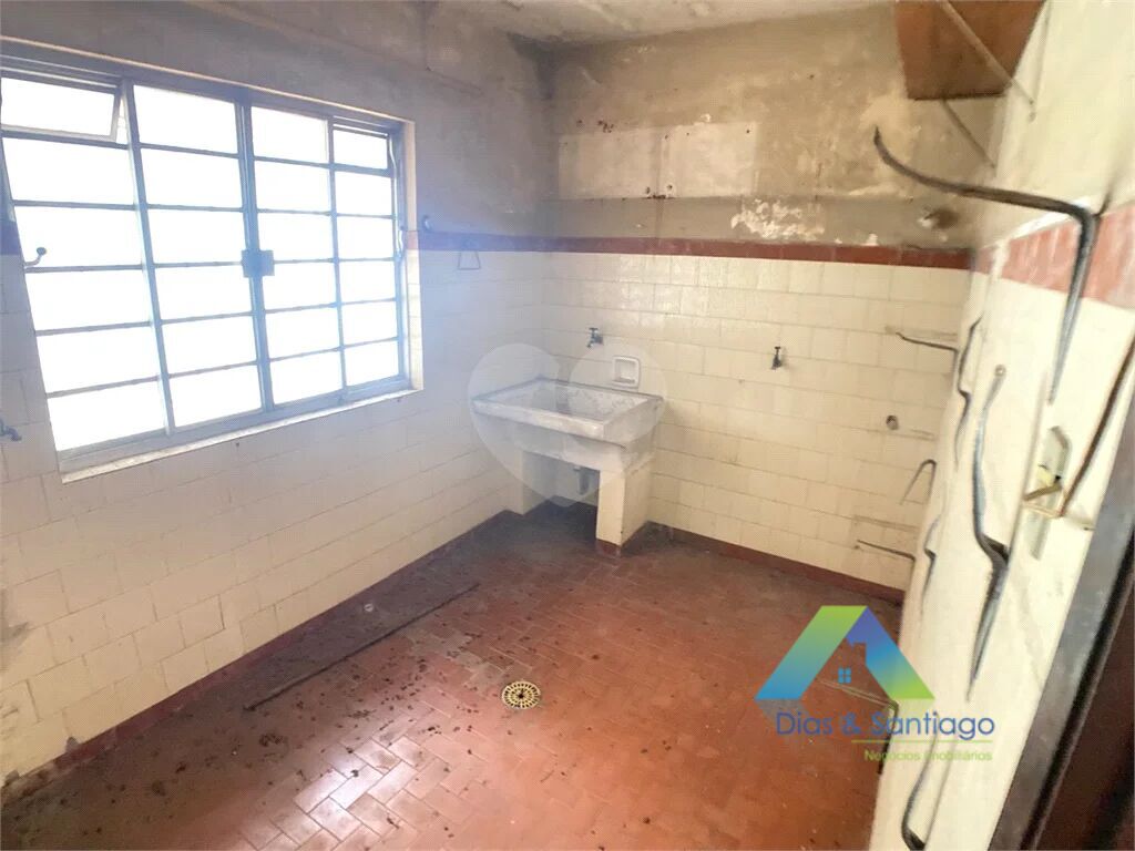 Casa, 3 quartos, 210 m² - Foto 30