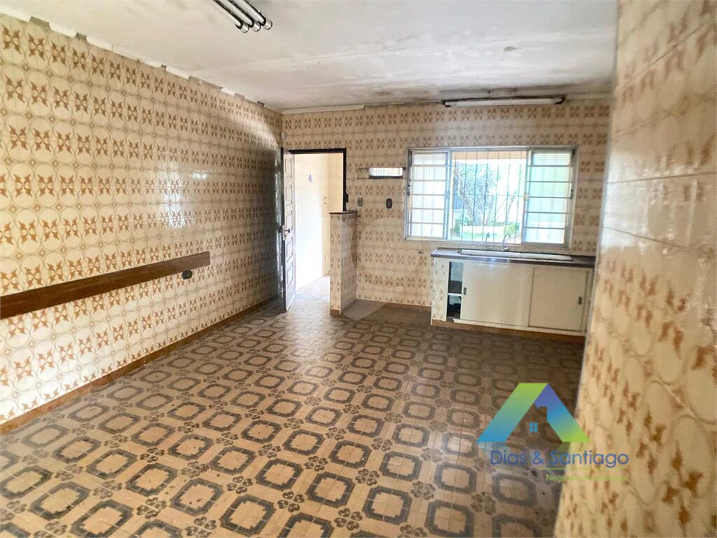 Casa, 3 quartos, 210 m² - Foto 15