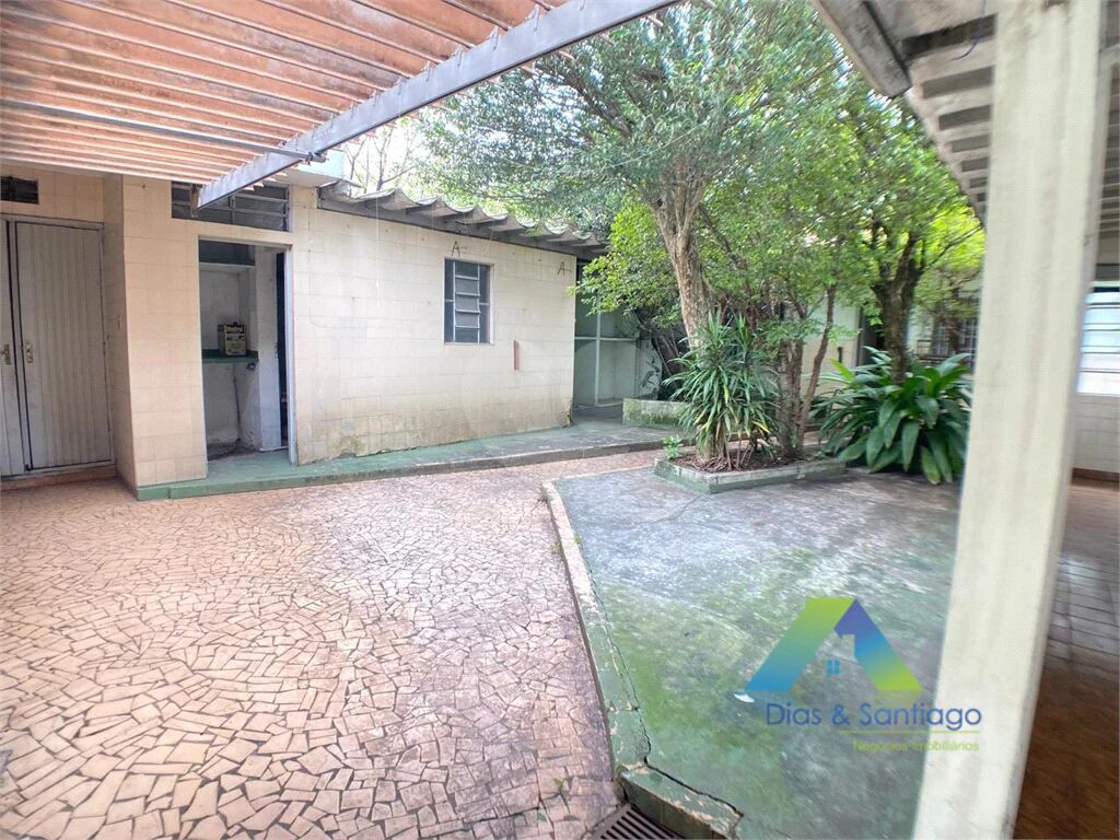 Casa, 3 quartos, 210 m² - Foto 9