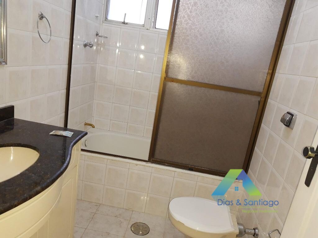 Sobrado à venda com 3 quartos, 300m² - Foto 30