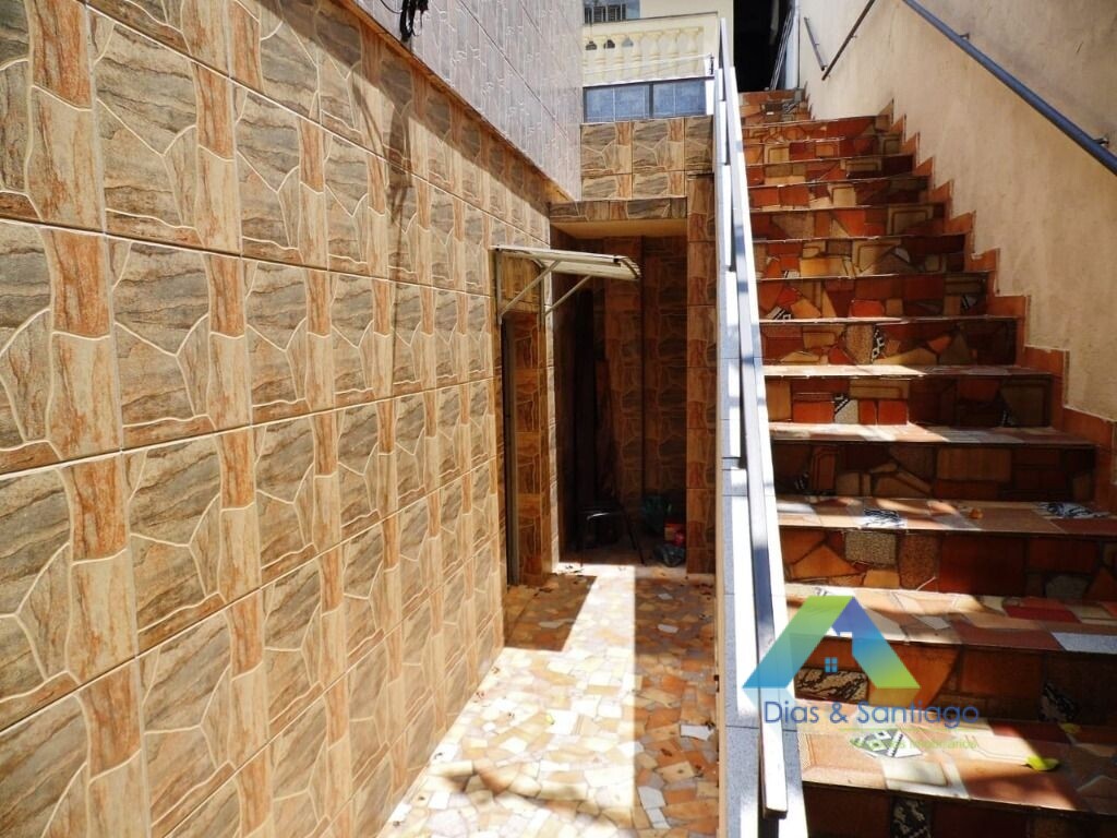 Sobrado à venda com 3 quartos, 198m² - Foto 9