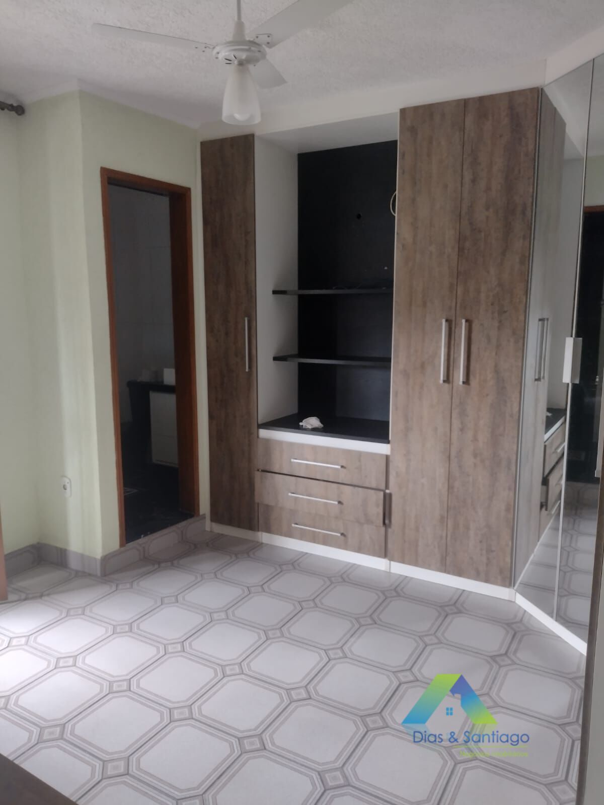 Casa para alugar com 3 quartos, 100m² - Foto 12