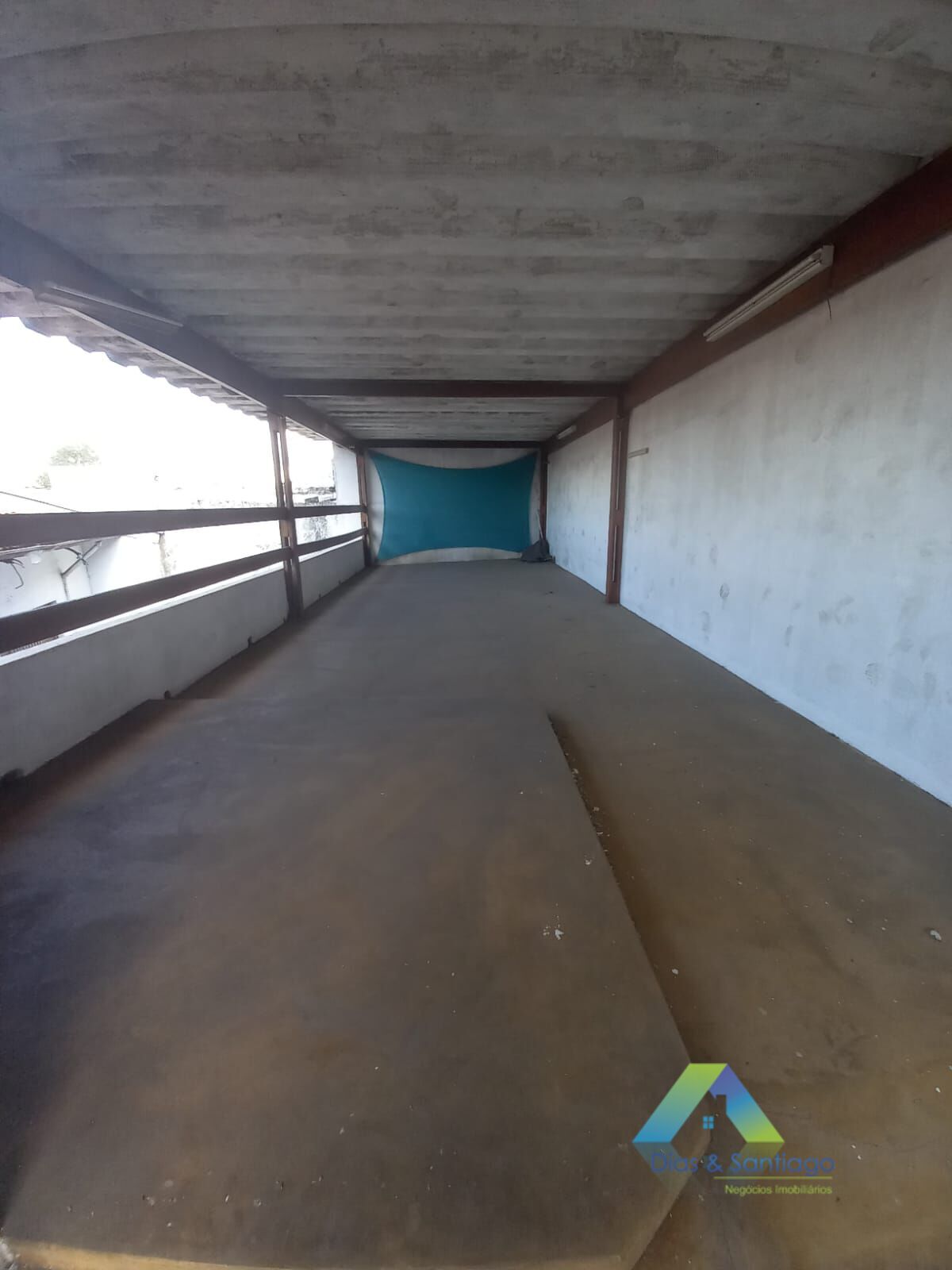Casa para alugar com 5 quartos, 220m² - Foto 18