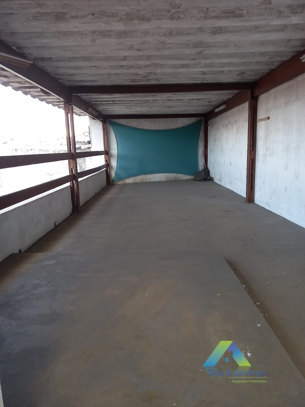 Casa para alugar com 5 quartos, 220m² - Foto 19
