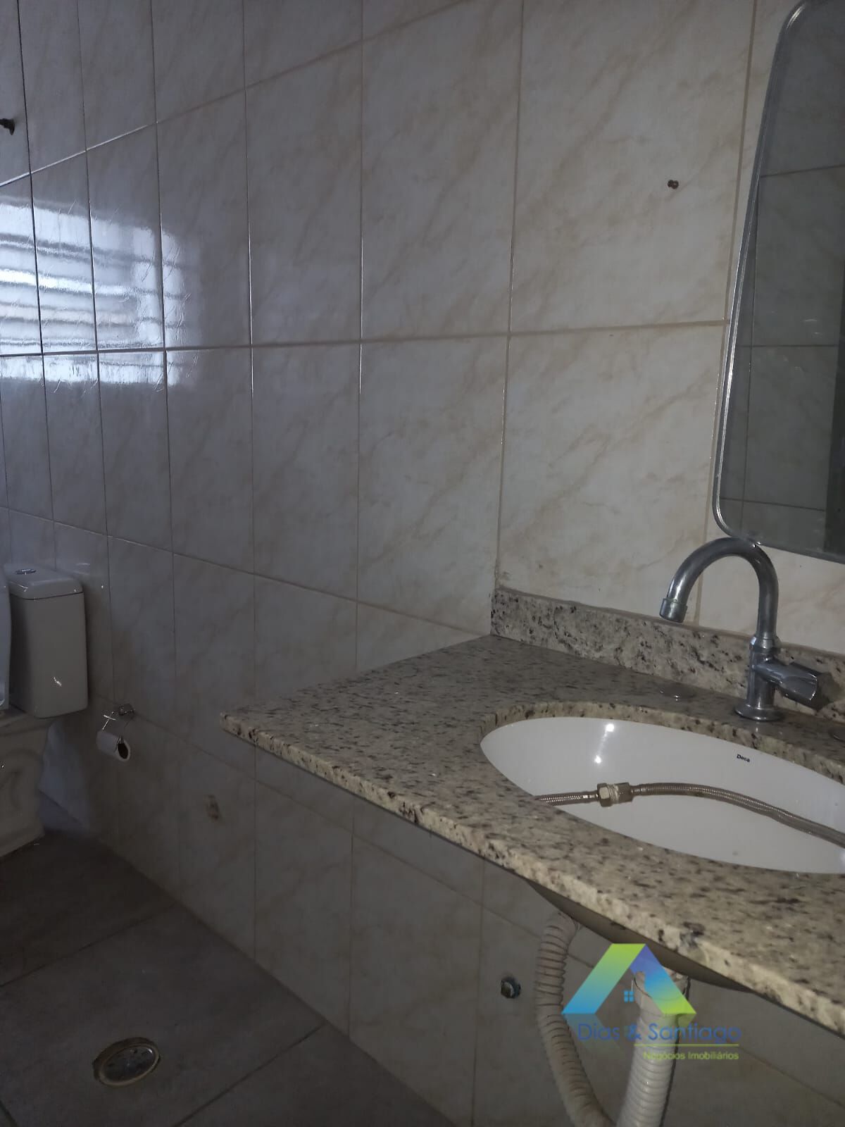 Casa para alugar com 5 quartos, 220m² - Foto 17