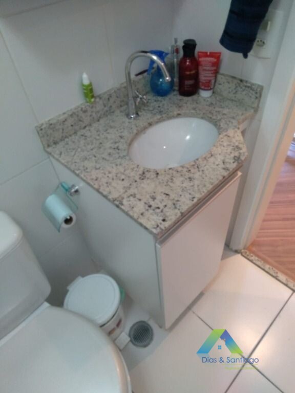 Apartamento à venda com 3 quartos, 61m² - Foto 18