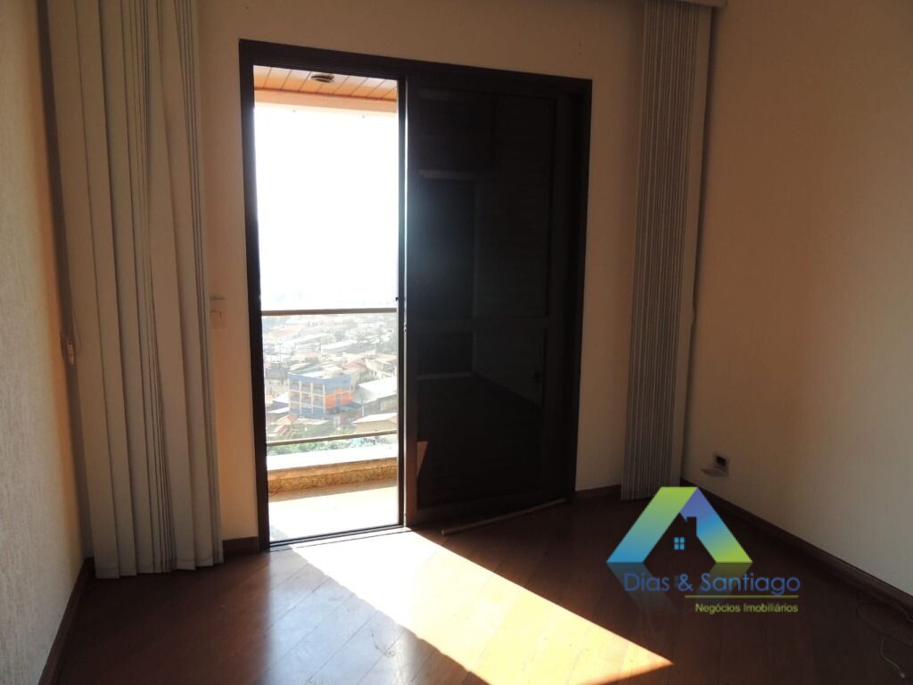 Apartamento à venda com 3 quartos, 148m² - Foto 15