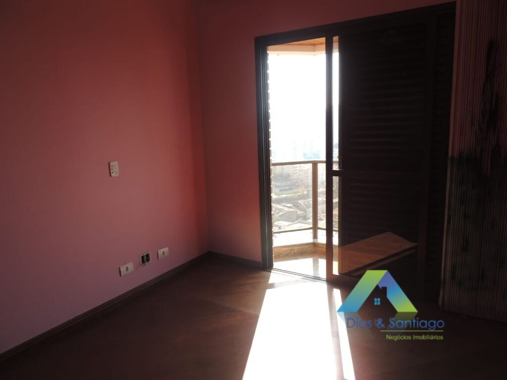 Apartamento à venda com 3 quartos, 148m² - Foto 4