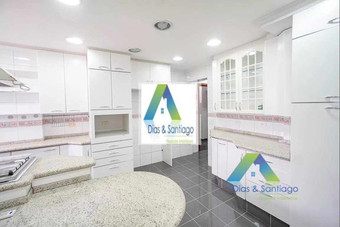 Apartamento para alugar com 5 quartos, 175m² - Foto 4