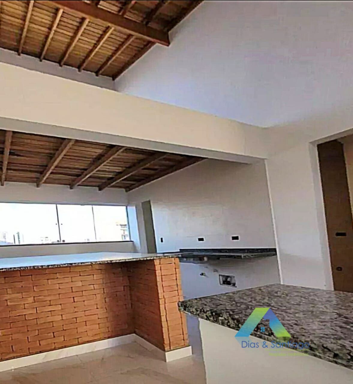 Cobertura à venda com 3 quartos, 107m² - Foto 4