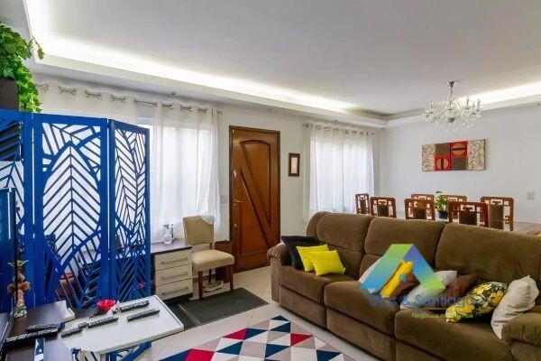 Casa à venda com 3 quartos, 174m² - Foto 4