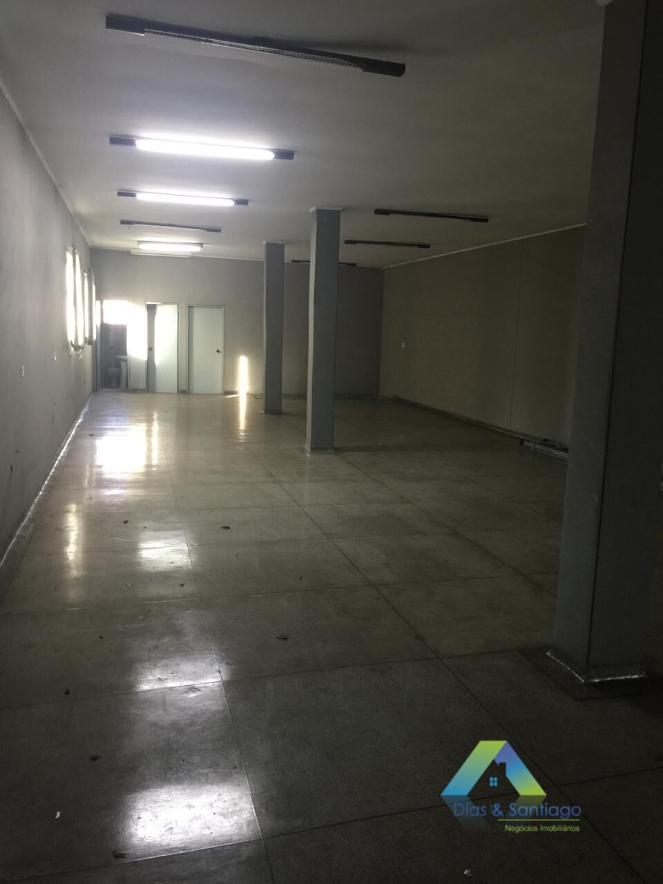 Prédio Inteiro à venda, 600m² - Foto 3