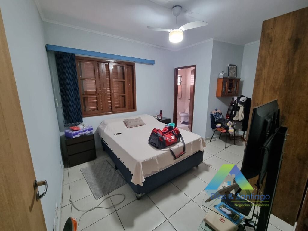 Sobrado à venda com 5 quartos, 350m² - Foto 10