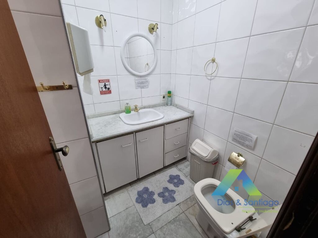 Sobrado à venda com 5 quartos, 350m² - Foto 35