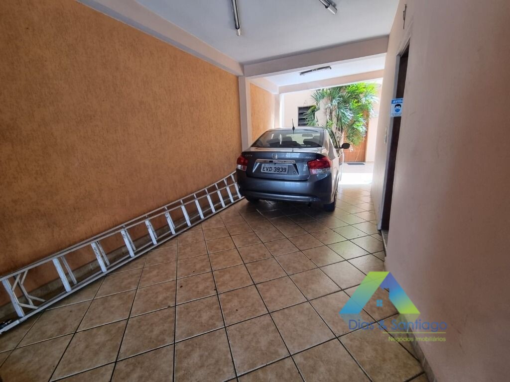 Sobrado à venda com 5 quartos, 350m² - Foto 23