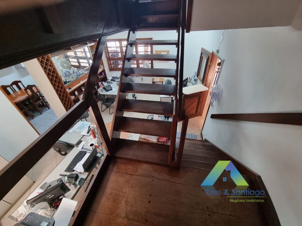 Sobrado à venda com 5 quartos, 350m² - Foto 22