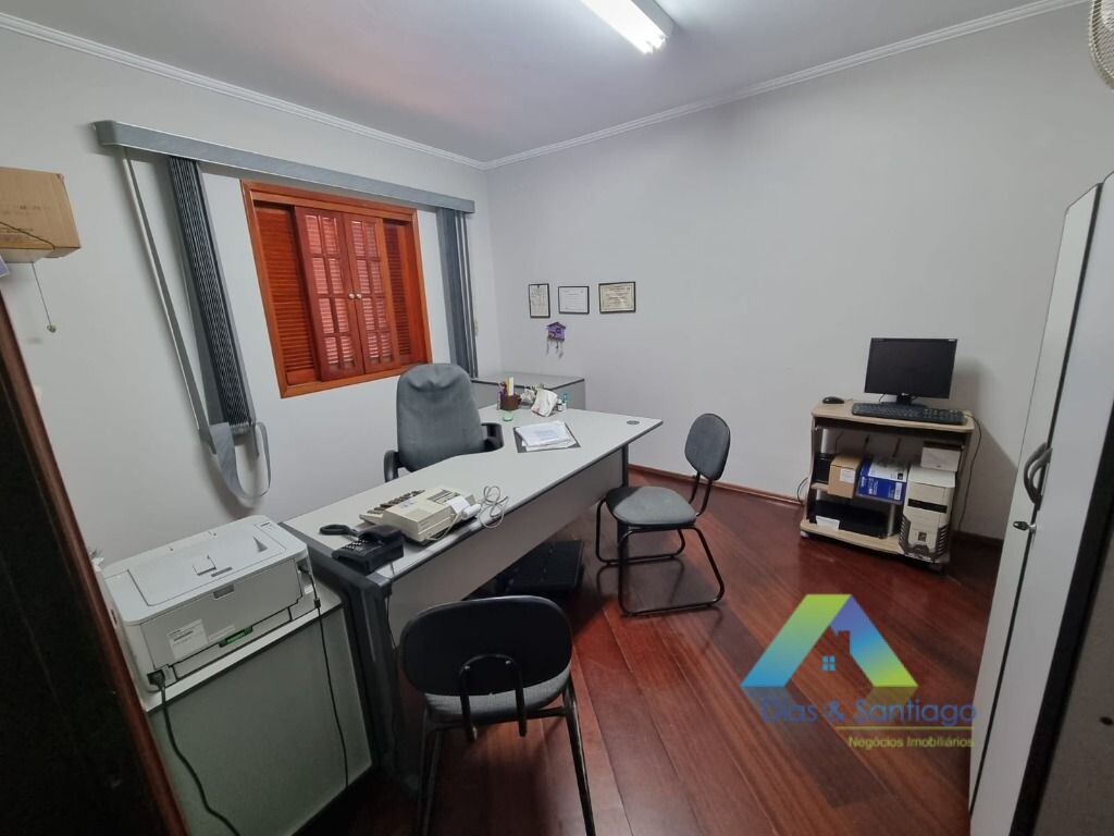 Sobrado à venda com 5 quartos, 350m² - Foto 27