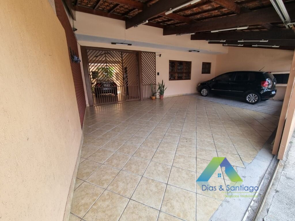 Sobrado à venda com 5 quartos, 350m² - Foto 4