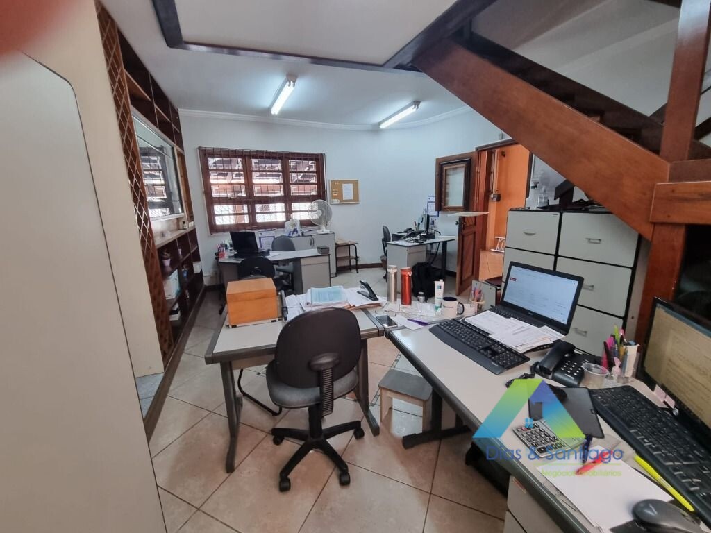 Sobrado à venda com 5 quartos, 350m² - Foto 18