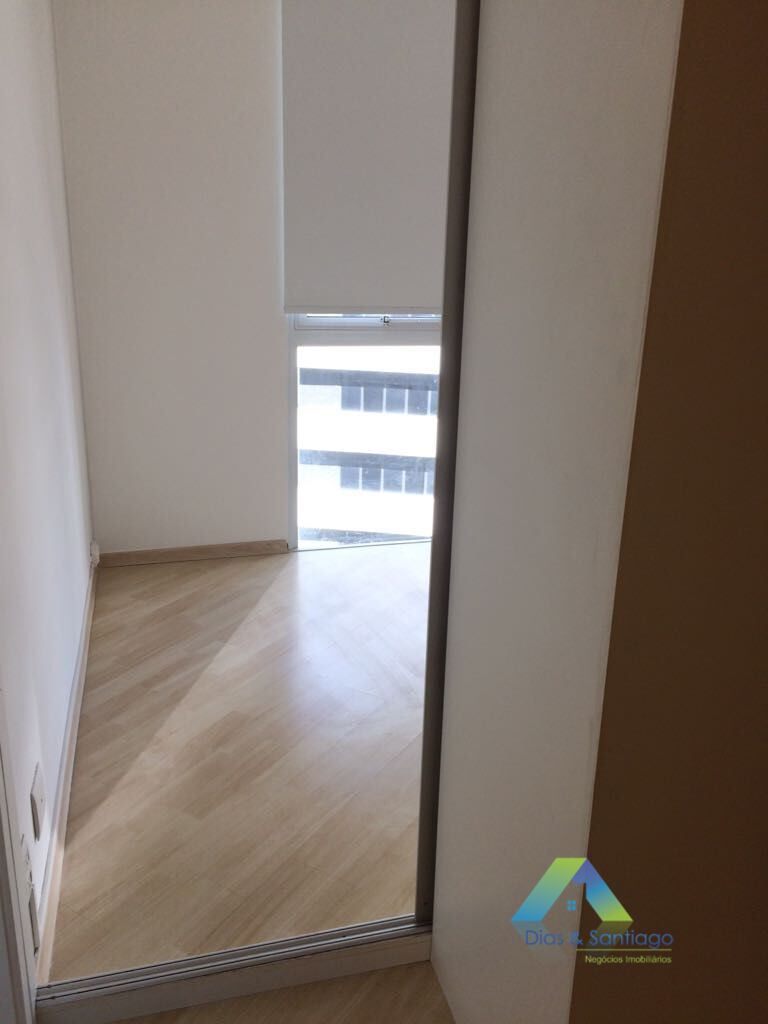 Apartamento à venda com 1 quarto, 60m² - Foto 11