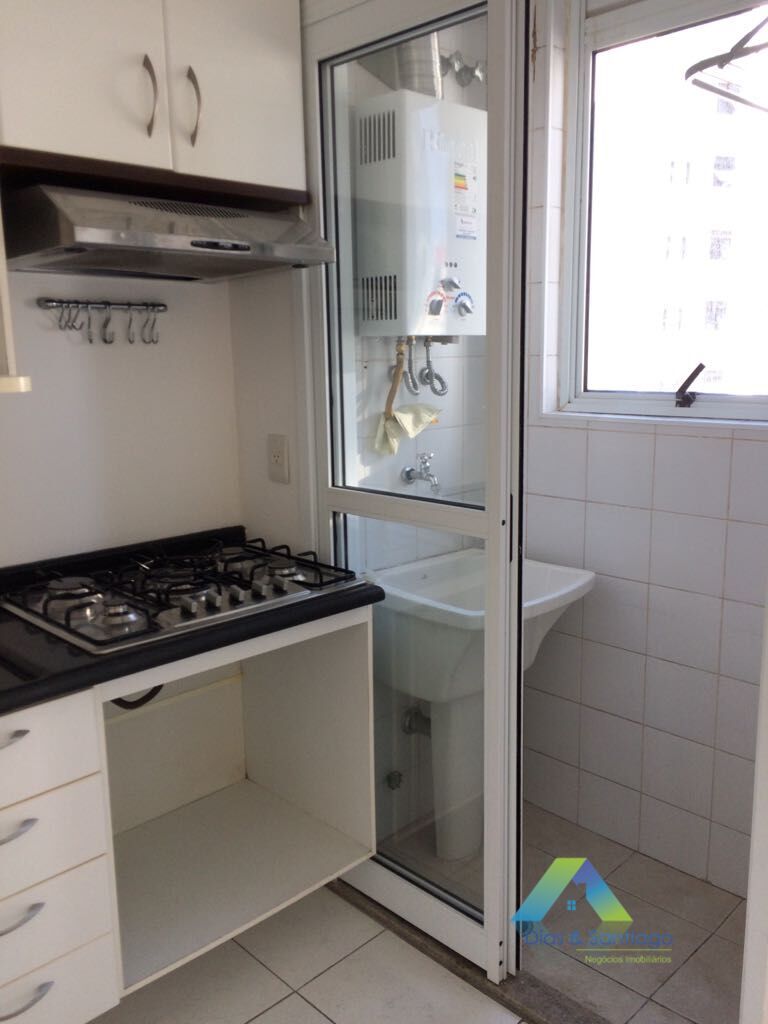 Apartamento à venda com 1 quarto, 60m² - Foto 2