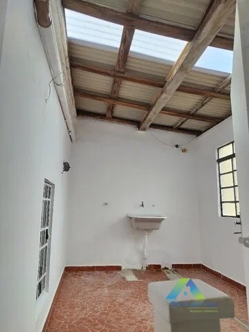 Sobrado à venda com 3 quartos, 160m² - Foto 12