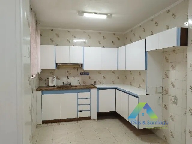 Sobrado à venda com 3 quartos, 160m² - Foto 1