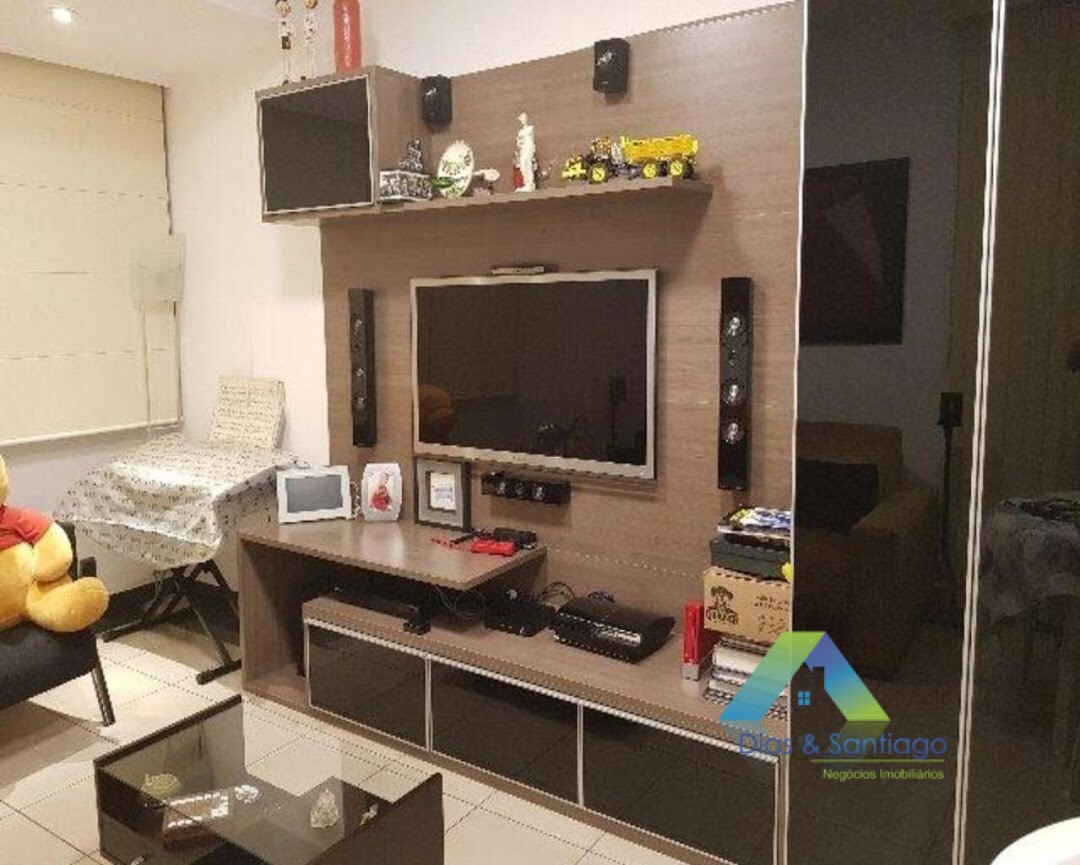 Apartamento à venda com 3 quartos, 145m² - Foto 13