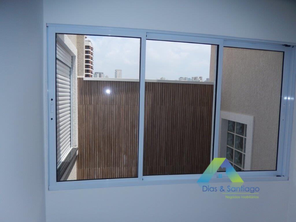 Sobrado à venda com 4 quartos, 200m² - Foto 57