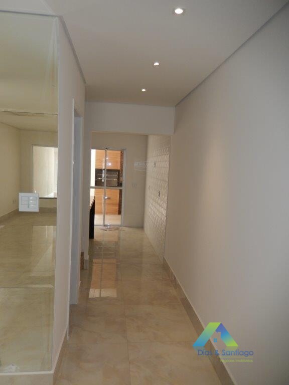 Sobrado à venda com 4 quartos, 200m² - Foto 13