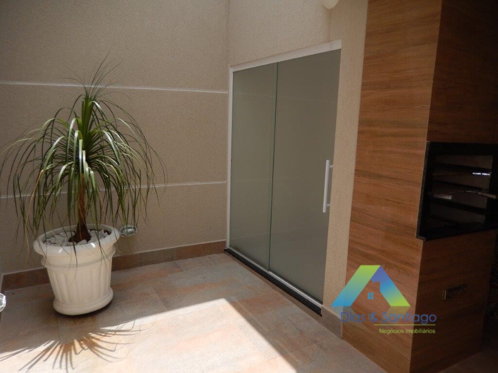 Sobrado à venda com 4 quartos, 200m² - Foto 30