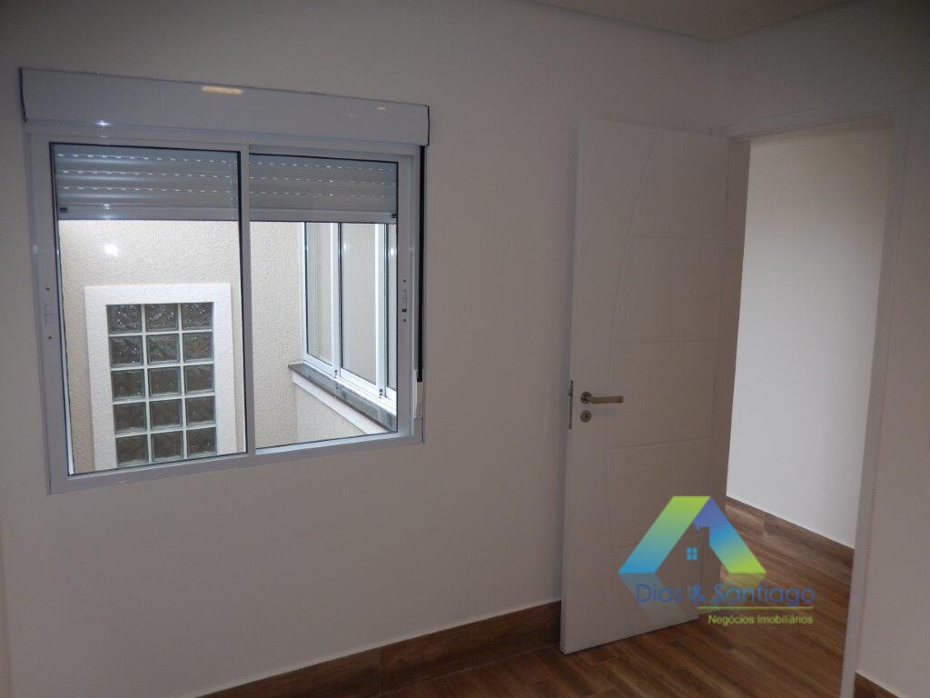 Sobrado à venda com 4 quartos, 200m² - Foto 62