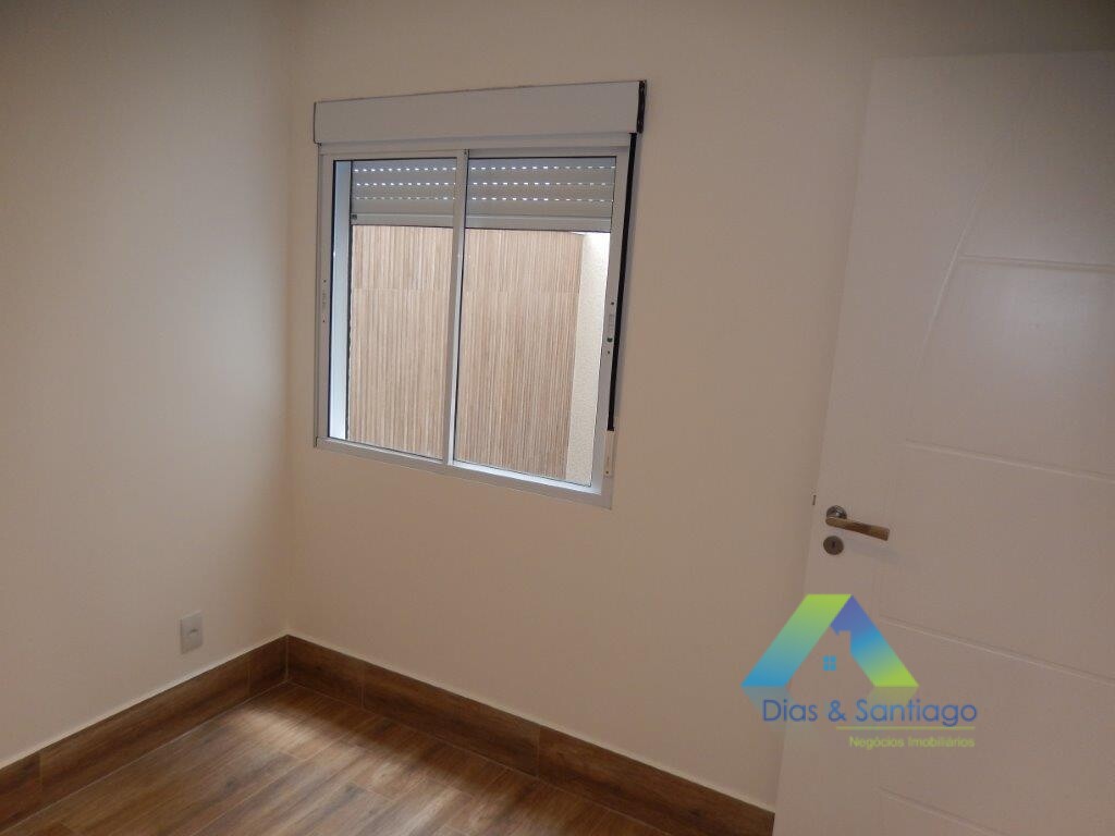 Sobrado à venda com 4 quartos, 200m² - Foto 61