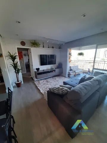 Apartamento à venda com 3 quartos, 105m² - Foto 3