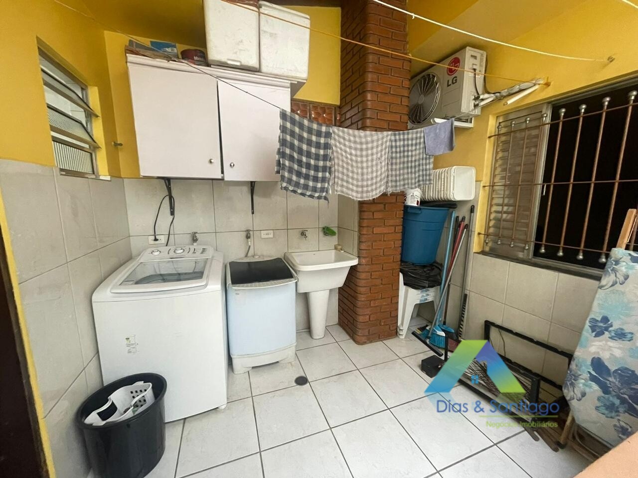 Sobrado à venda com 4 quartos, 250m² - Foto 33