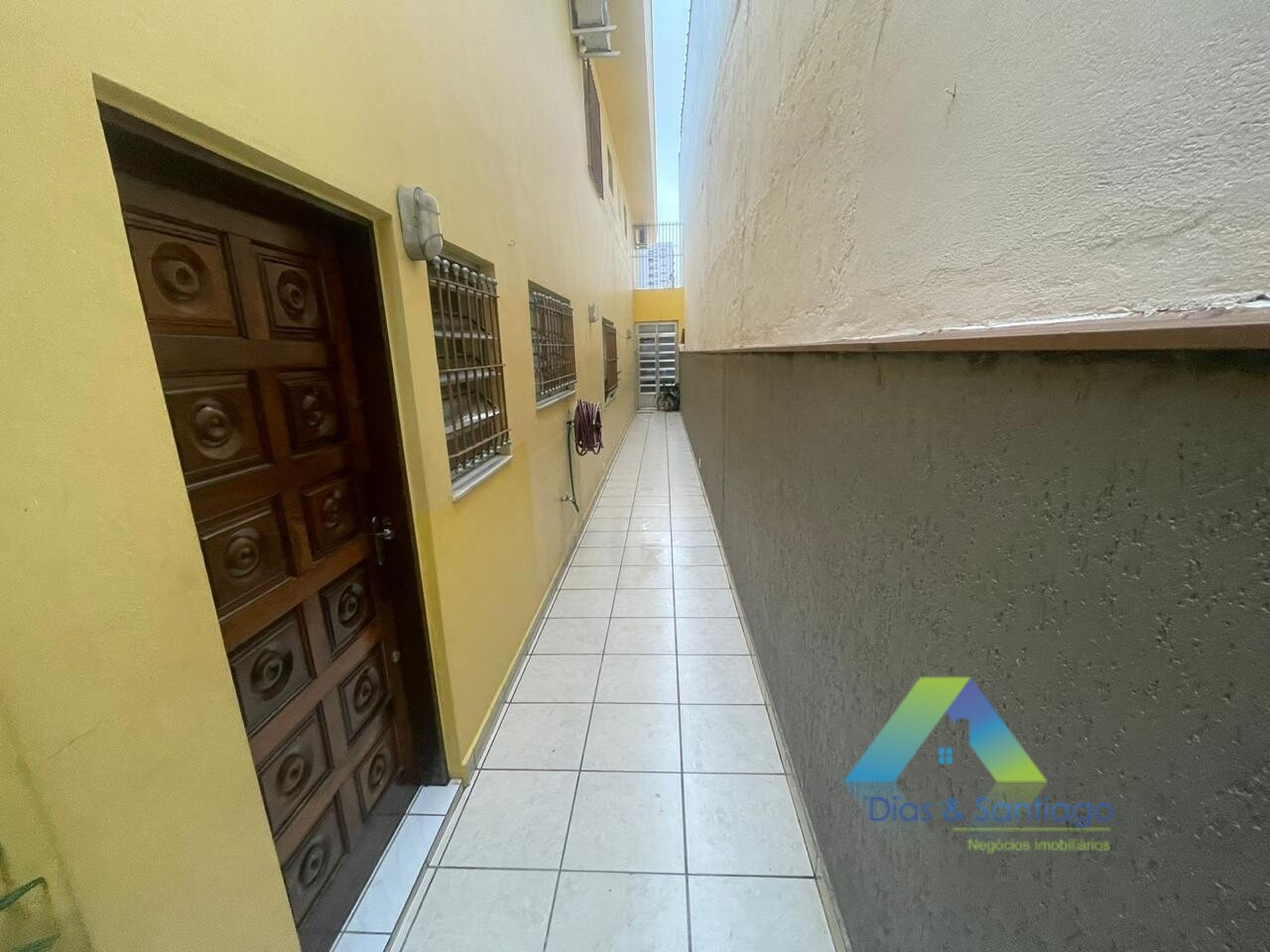 Sobrado à venda com 4 quartos, 250m² - Foto 32