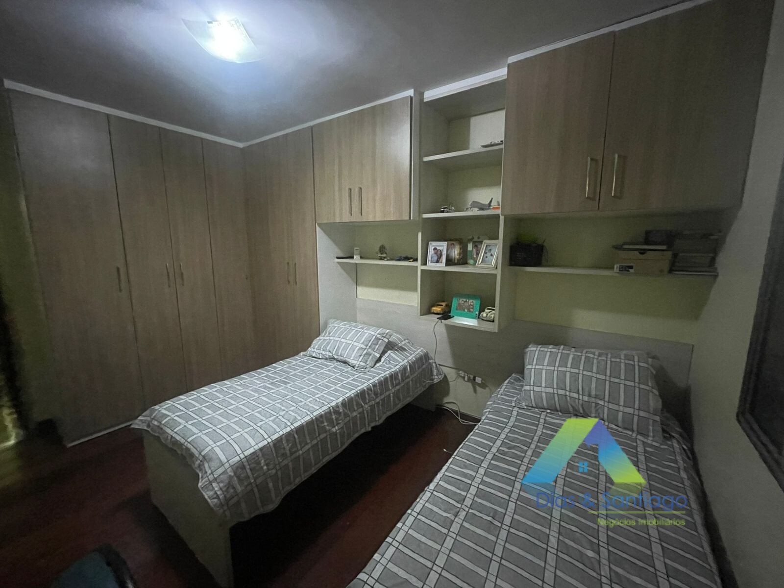 Sobrado à venda com 4 quartos, 250m² - Foto 30