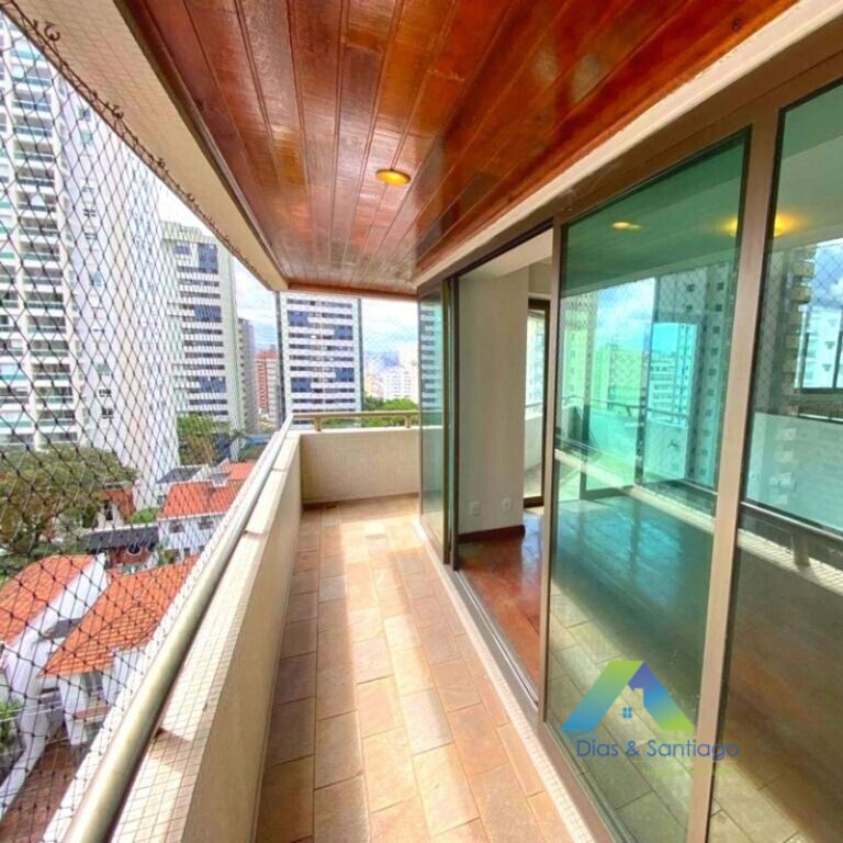 Apartamento à venda com 3 quartos, 192m² - Foto 4