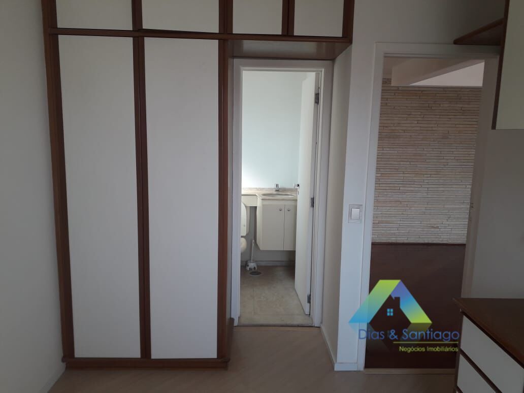 Apartamento para alugar com 1 quarto, 50m² - Foto 12