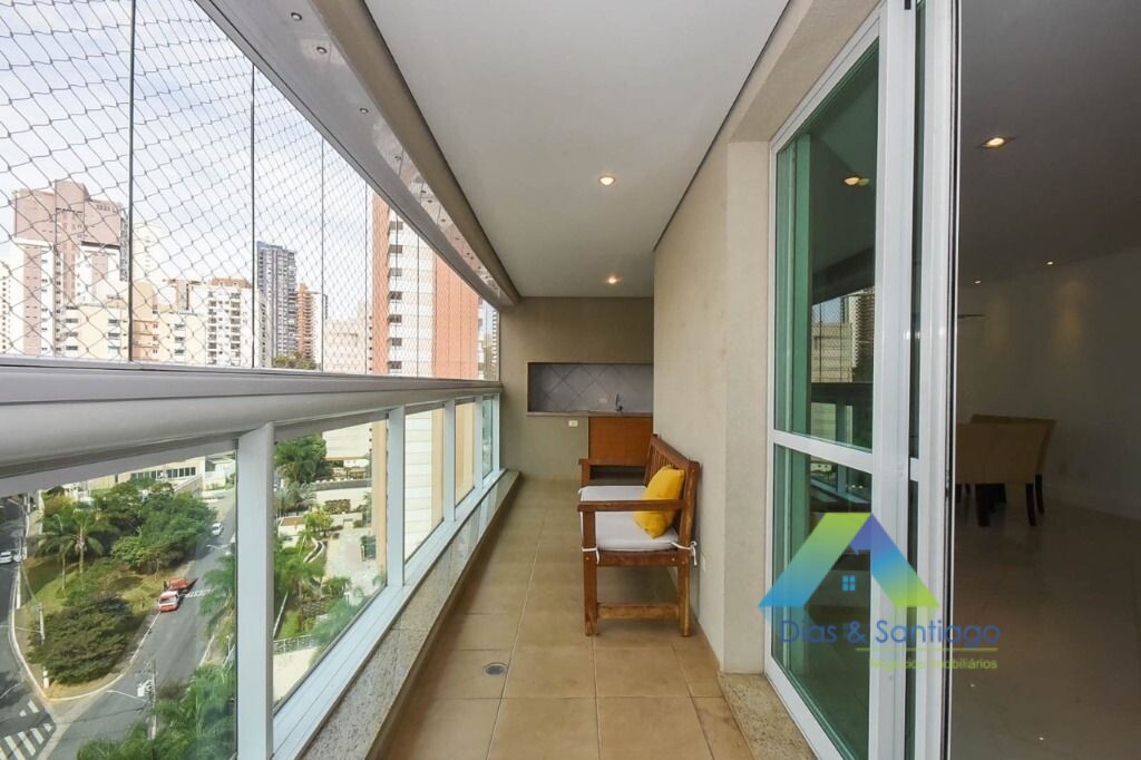 Apartamento à venda com 3 quartos, 193m² - Foto 1